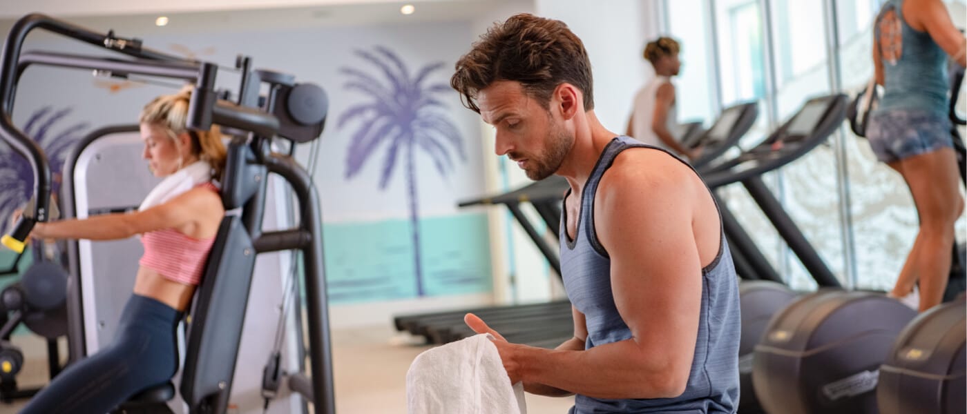 The well-equipped fitness centre of Surfside Inn and Suites. 