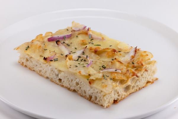 Carson Daly's Cheesy Potato Pizza