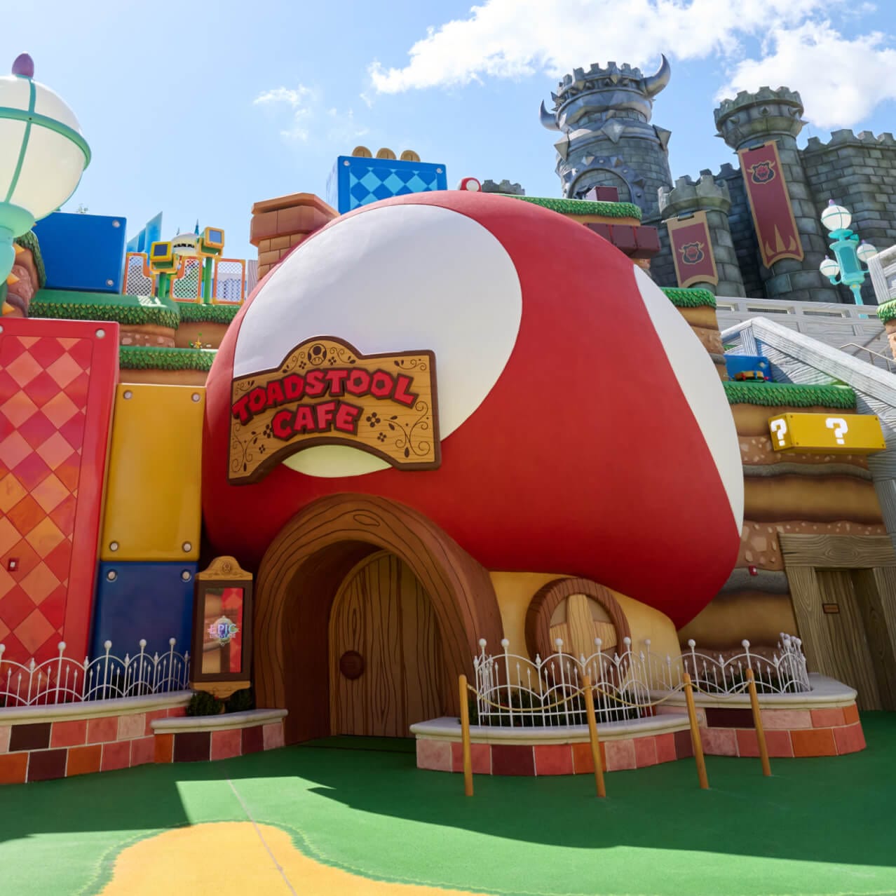 Toadstool Cafe™