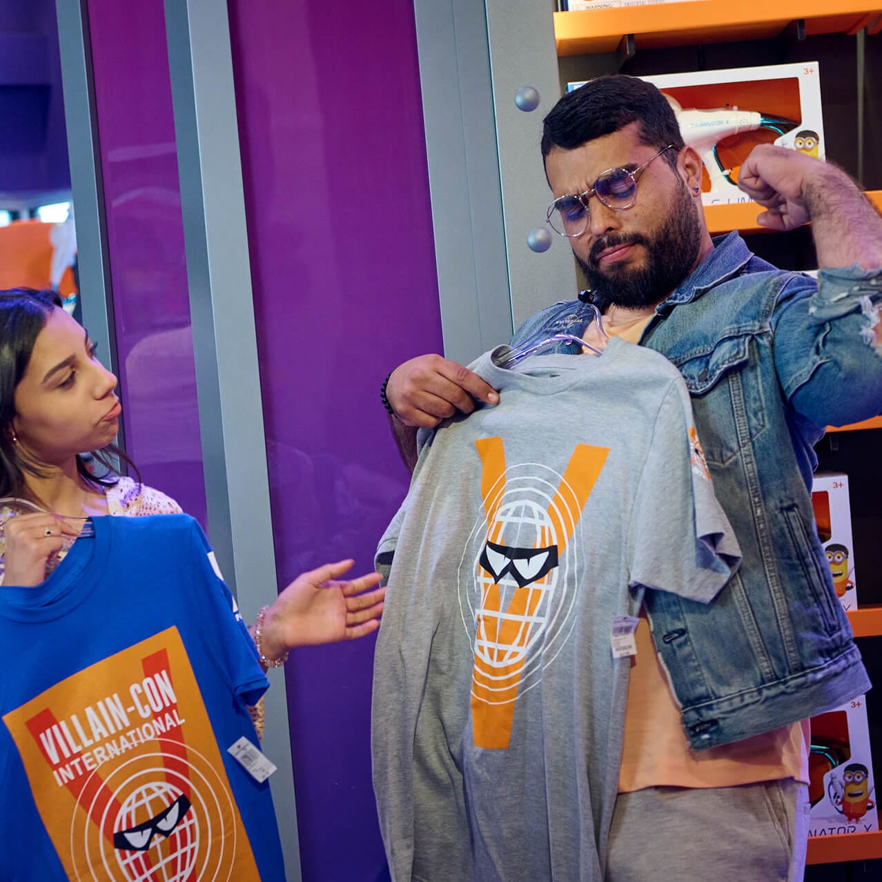 Guests checking out a t-shirts at Evil Stuff in Universal Studios Florida.