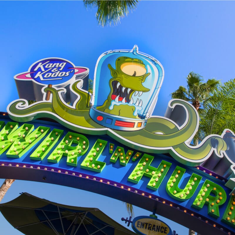 The Kang & Kodos Twirl ‘n’ Hurl ride entrance.
