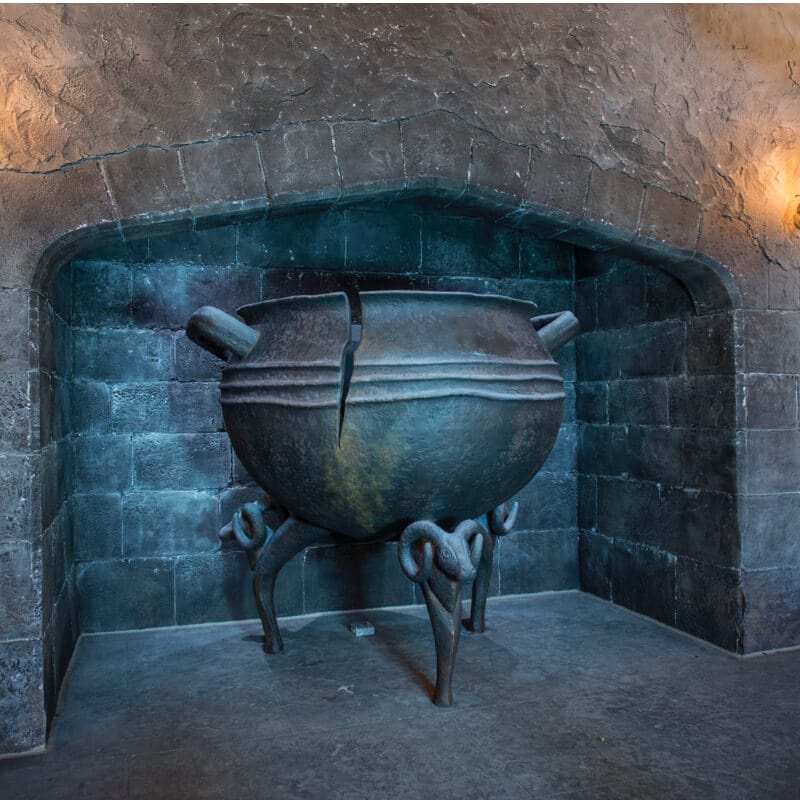 A decorative leaky cauldron at the Leaky Cauldron restaurant in Universal Studios Orlando.