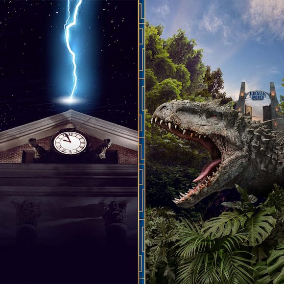 Relâmpagos atingem a torre de relógio iluminada do Back to the Future. Um Indominus Rex ruge em meio à folhagem com os arcos do Jurassic World acima.