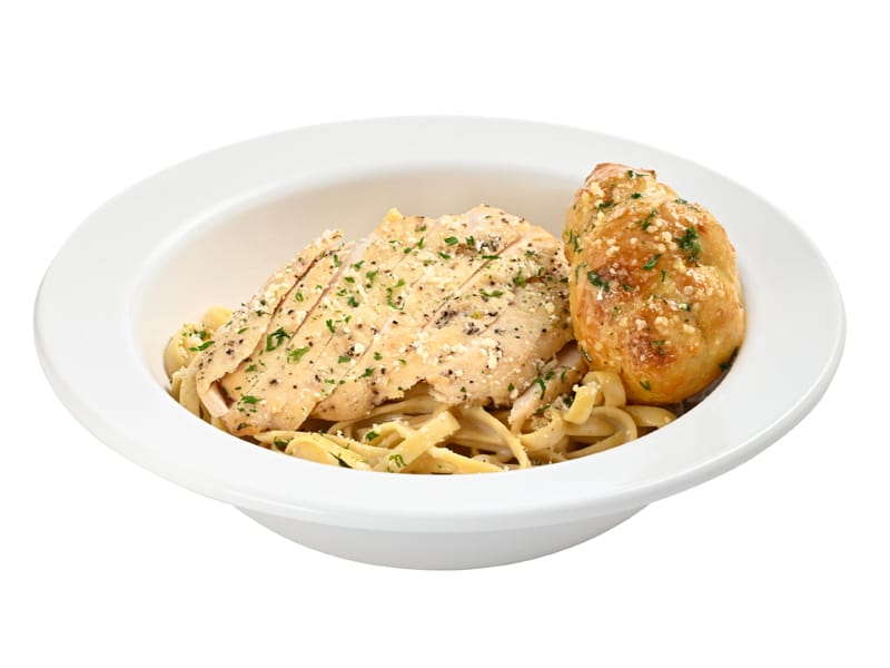 Fettuccine Alfredo with Chicken