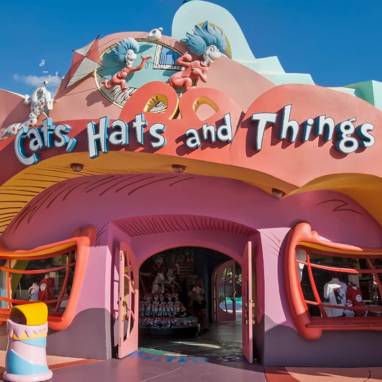 Cats, Hats & Things™ | Universal's Islands of Adventure