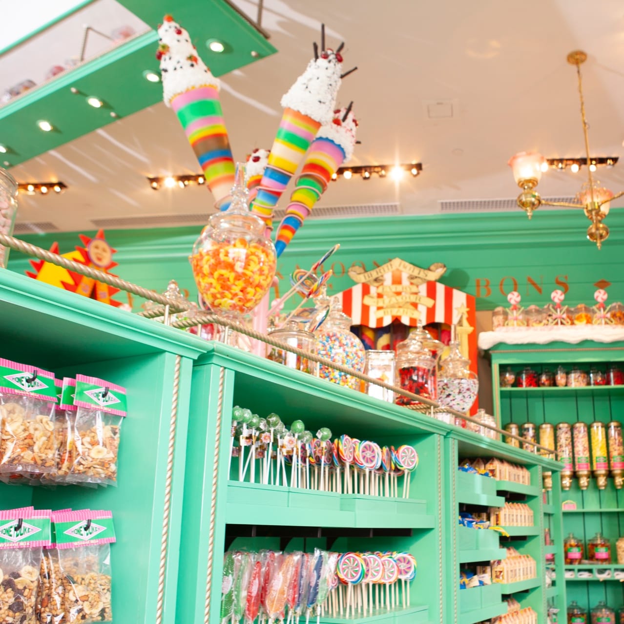 Honeydukes
