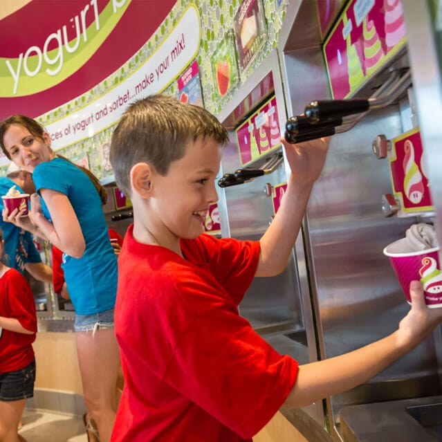 Menchie’s® frozen yogurt | Universal CityWalk™ Orlando