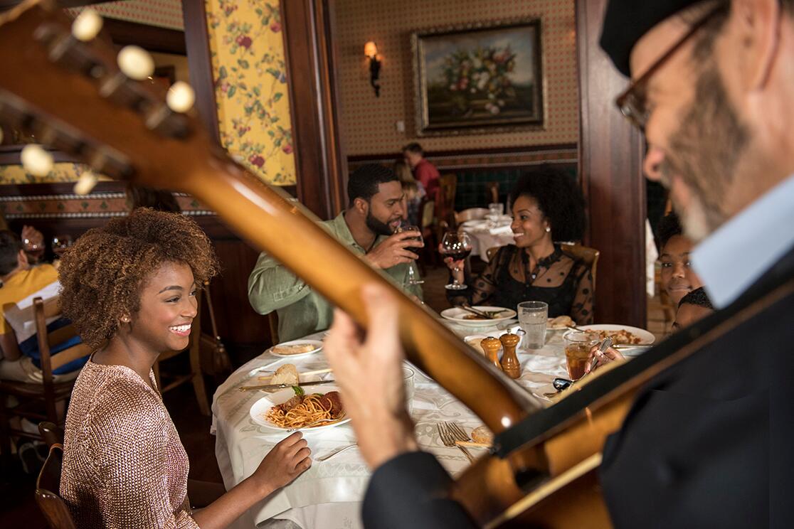 Dining Reservations At Universal Orlando Restaurants Loews Portofino Bay Hotel Restaurants